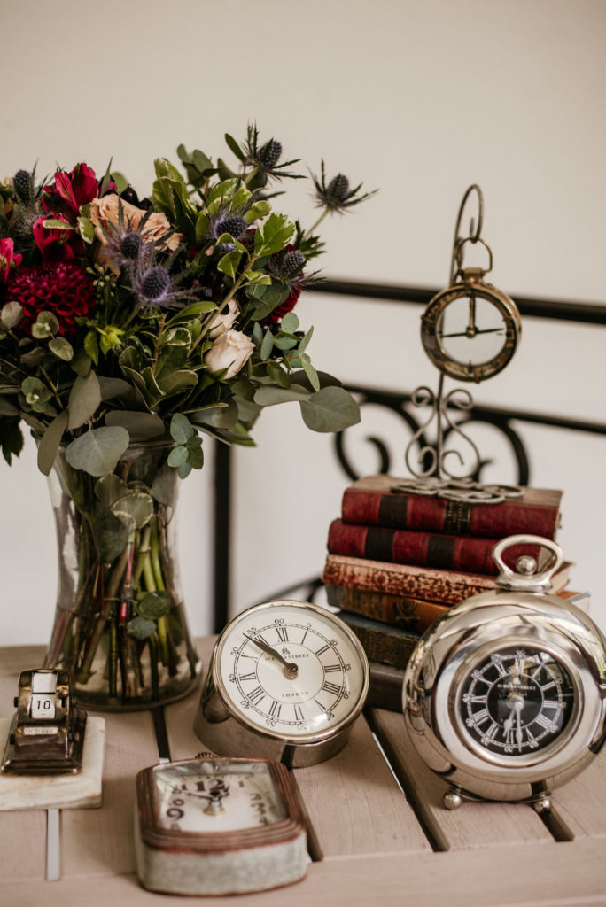 antique clock wedding set up