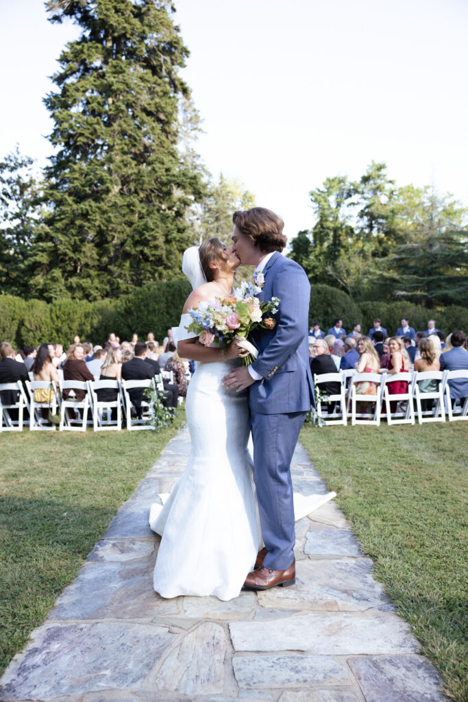 Rust Manor House wedding