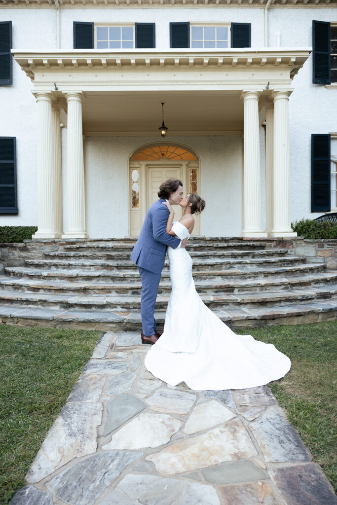 Rust Manor House wedding