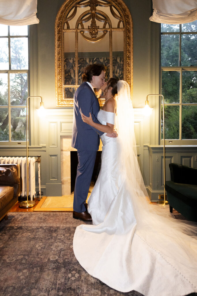 Rust Manor House wedding